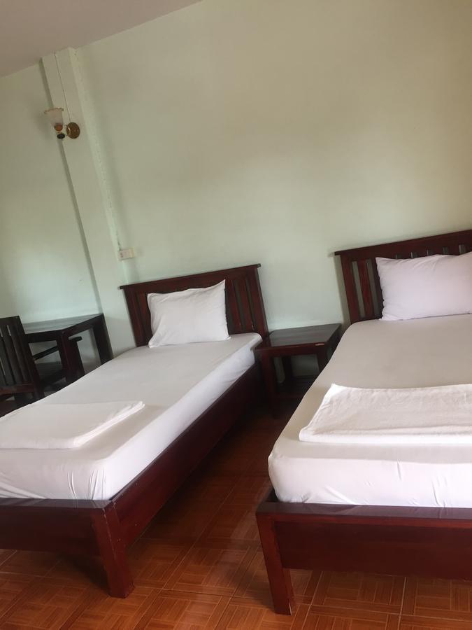 Poon Suk Hotel Kabin Buri Zewnętrze zdjęcie